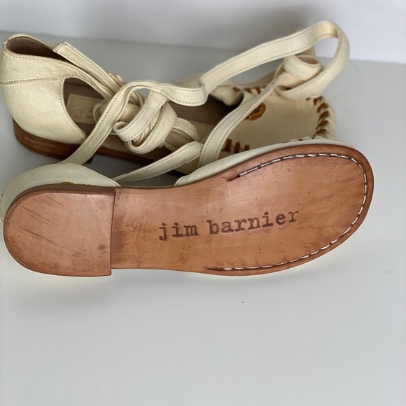 Jim Barnier white over ankle straps moccasins - Picture 3 of 3